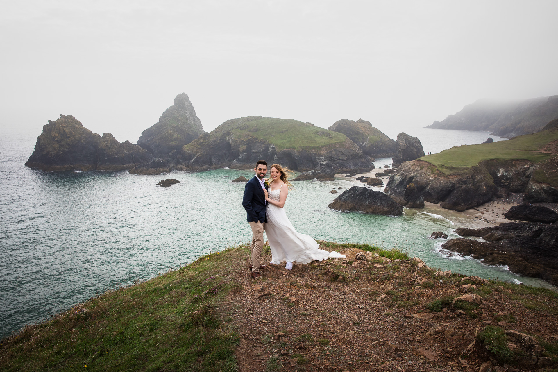 Wedding Elopement to the Stunning Kynance Cove on the Lizard in Cornwall. 